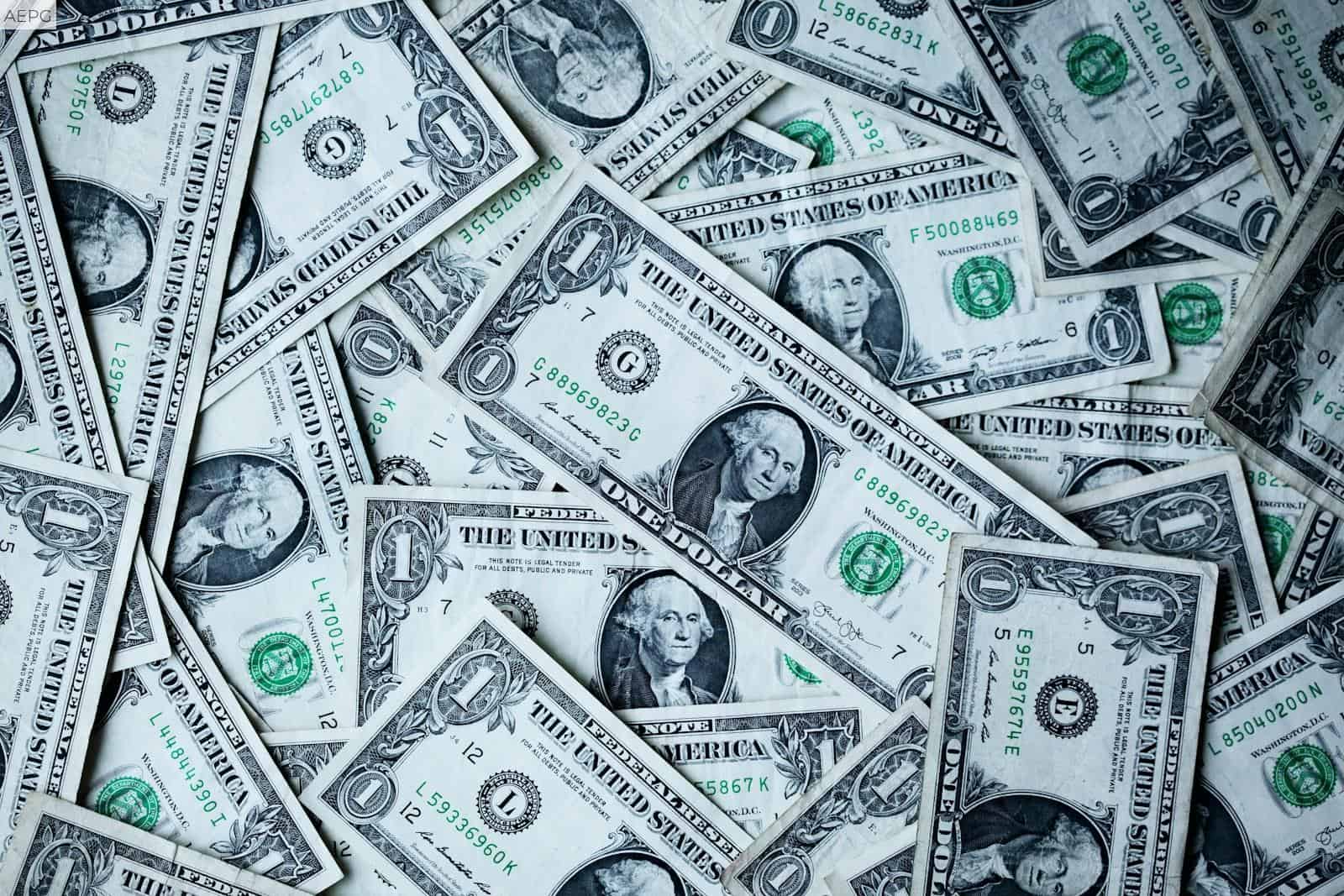 Dinero